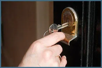 Safe Key Shop Alexandria, VA 703-586-9674 - 7-door-unlock
